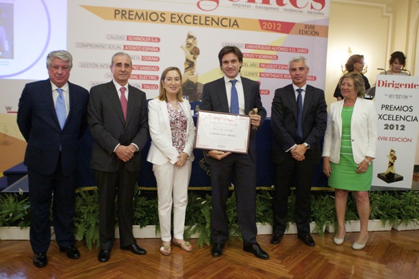 La revista Dirigentes premia el Compromiso Social de Atento