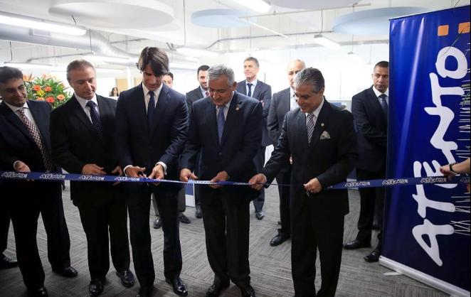 Atento inaugura su tercer call center en Guatemala